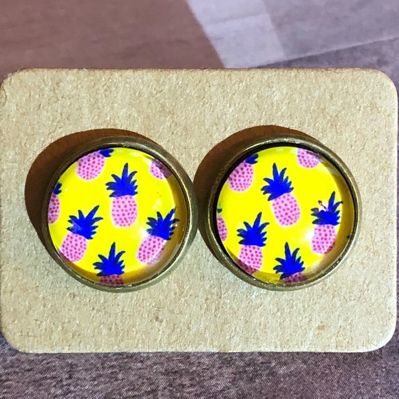 Pineapple Paradise Glass Bronze Stud Earrings! - Picture 2 of 7
